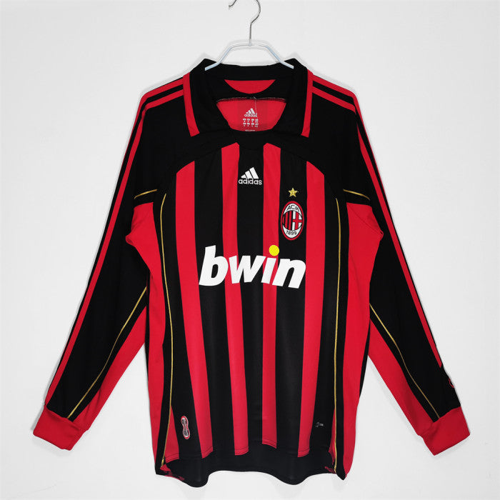 Retro AC Milan 2006/07 Home Kit