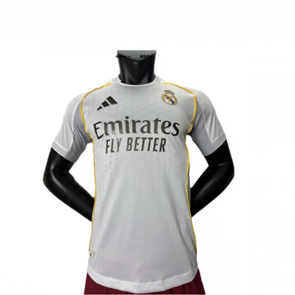 Real Madrid 25/26 Home Kit ( Player Version )