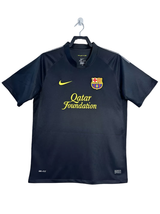 Retro Barcelona 2011/12 Away Kit